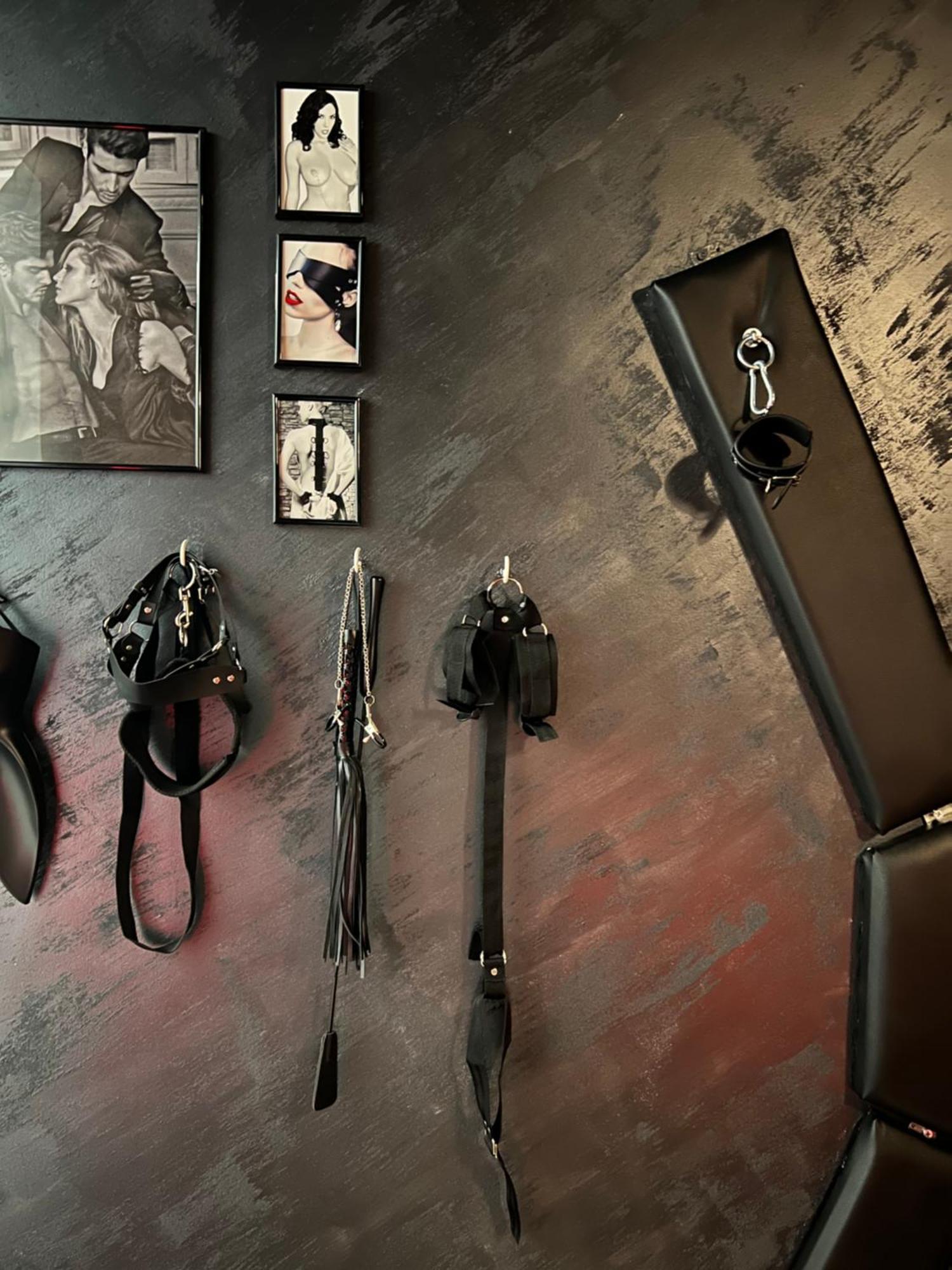 Adult Only Fantasy Room Βουκουρέστι Εξωτερικό φωτογραφία