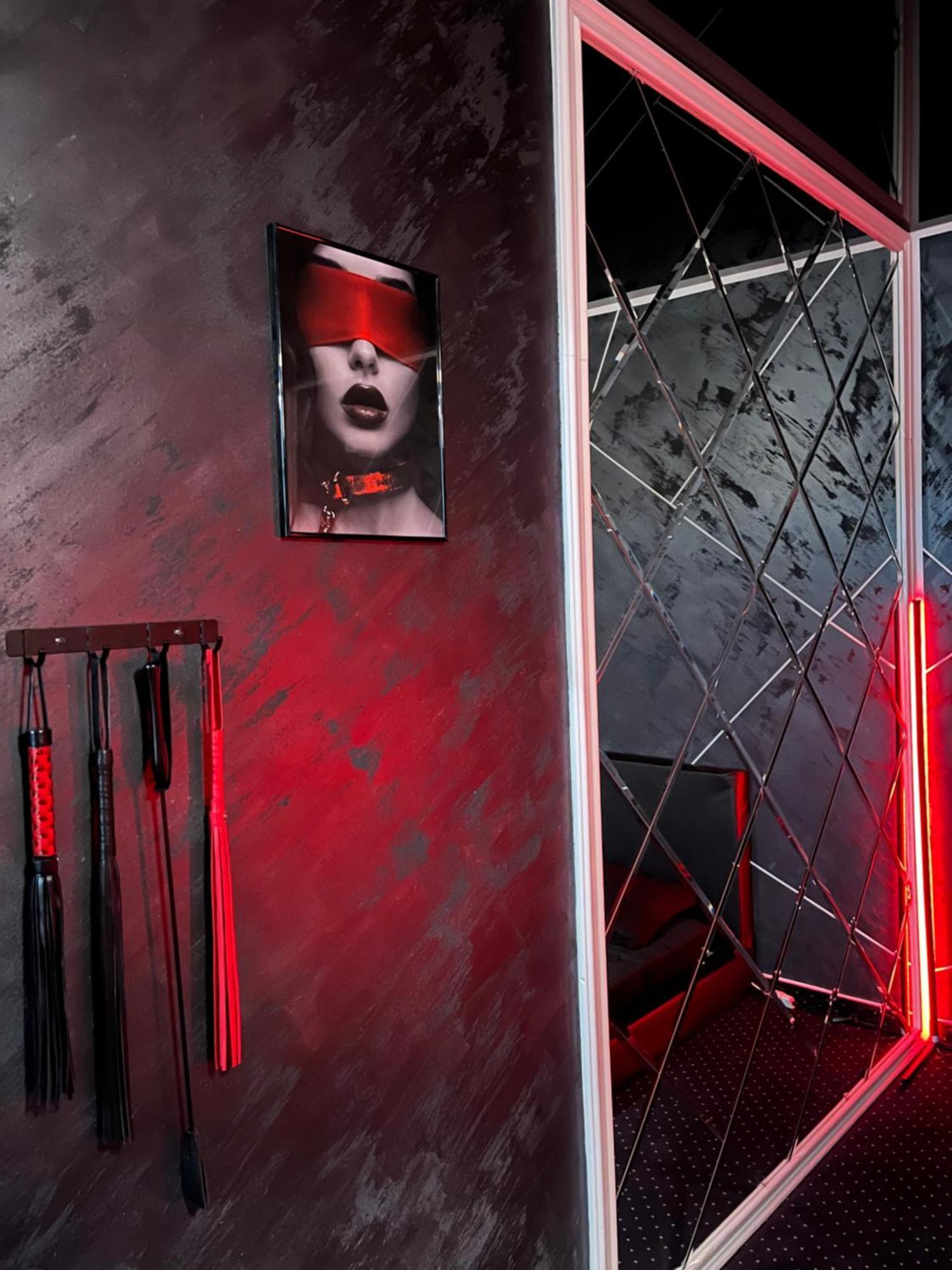 Adult Only Fantasy Room Βουκουρέστι Εξωτερικό φωτογραφία
